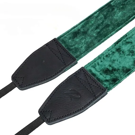 pasek-do-aparatu-zielony-marka-bez-marki