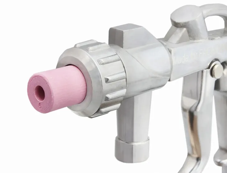 pistolet-do-piaskowania-4-dysze-ceramiczne-stan-nowy-marka-fachowiec