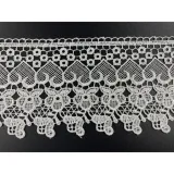 gipiura-0144-biala-9cm-rodzaj-gipiurowe