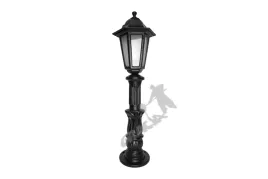 lampa-a09-z-kloszem-aluminiowym-zeliwna-zeliwo-stojaca