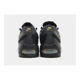 ib7682002-marka-nike