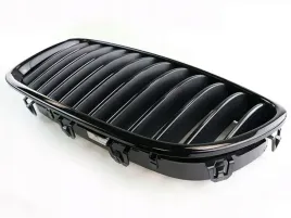 bmw-5-f10-f11-2009-atrapa-kratka-nerka-m-pakiet