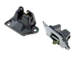 rygiel-zamka-bagaznika-fiat-punto-176-93-99-tyl