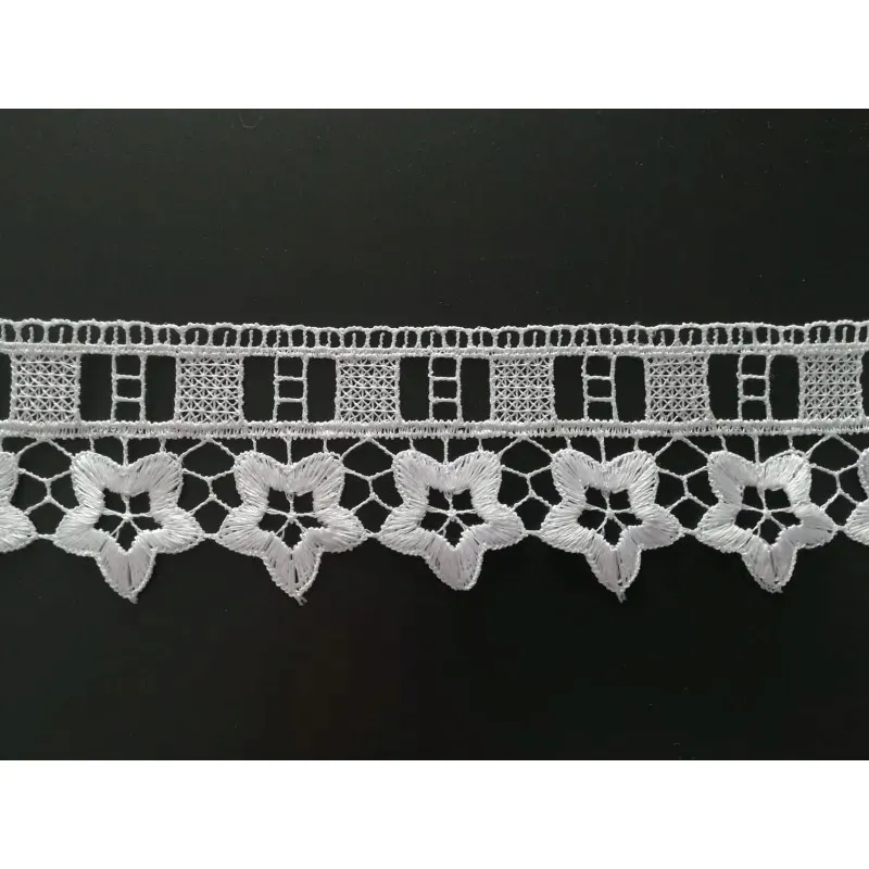 gipiura-1246-biala-4cm