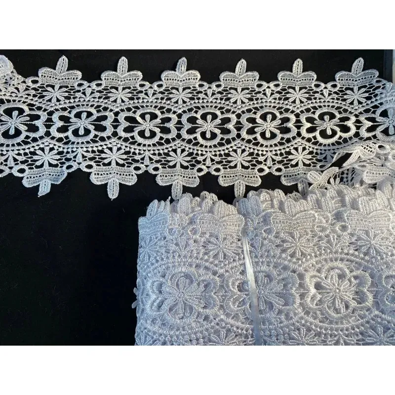 gipiura-b0401-biala-14cm