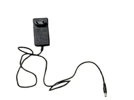 zasilacz-uniwersalny-snt-2401-24v-1a-24w-55x25-osuszacz-powietrza