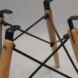 krzeslo-dsw-milano-biale-kolor-obicia-bialy