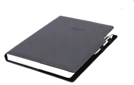 kalendarz-2027-terminarz-ksiazkowy-a4-dzienny-sobota-i-niedziela-osobno