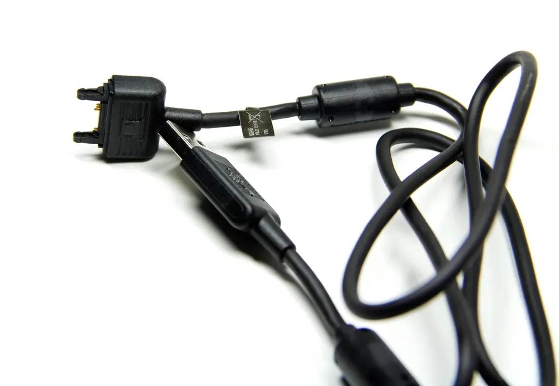 kabel-sony-ericsson-dcu-65-stan-nowy