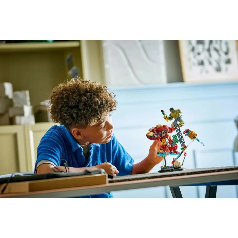 lego-marvel-super-heroes-76343-stan-nowy