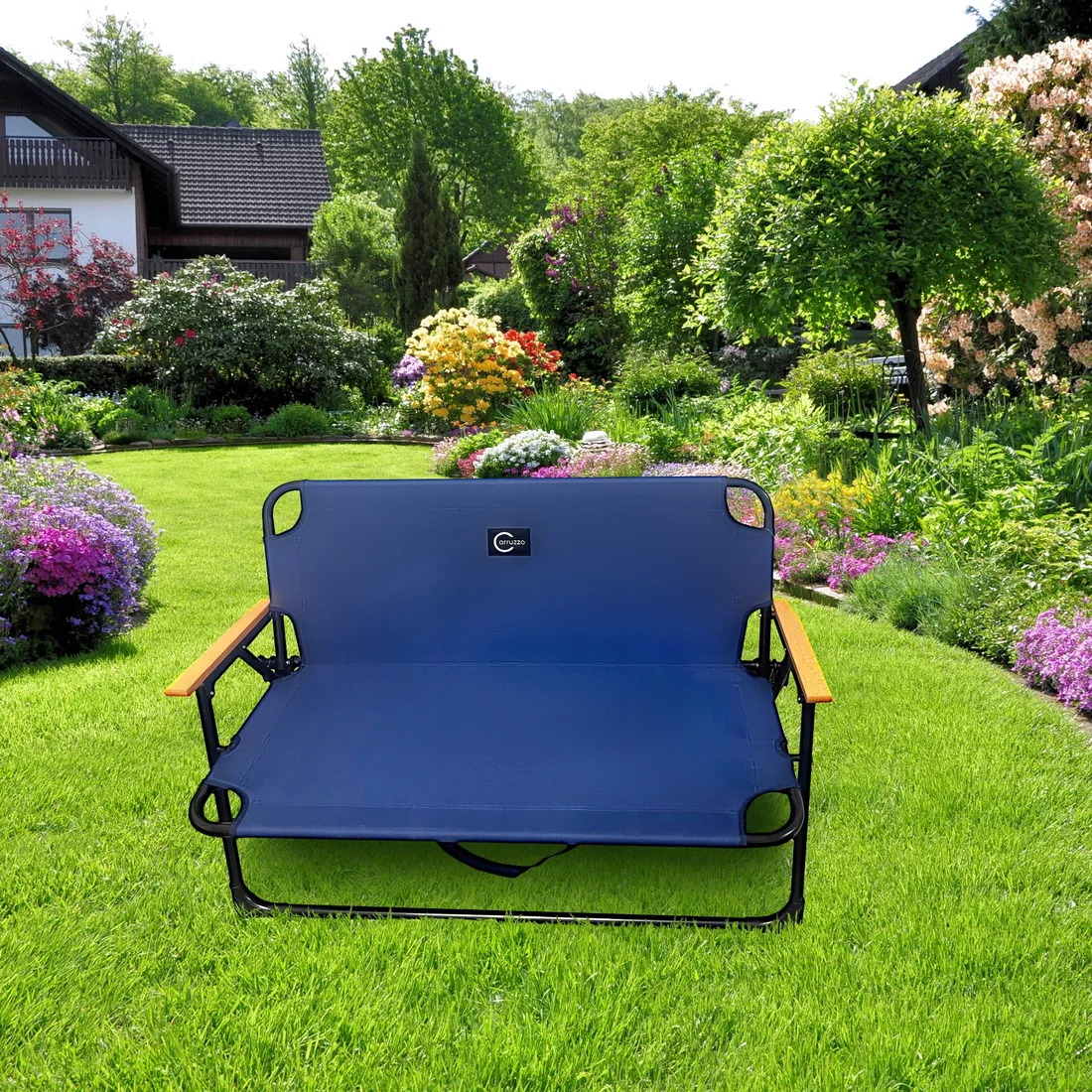 lezak-stal-niebieski-carruzzo