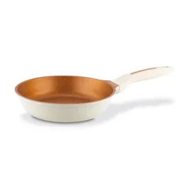 patelnia-tradycyjna-starke-pro-24-cm-bezowa-non-stick