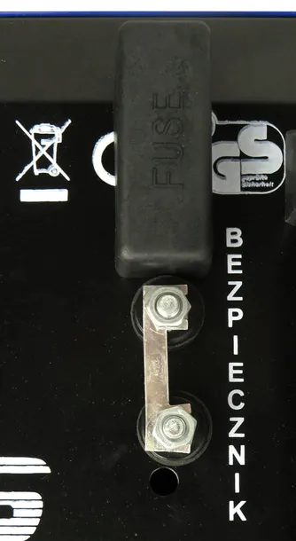 prostownik-samochodowy-mar-pol-class-750-numer-katalogowy-producenta-m82514r