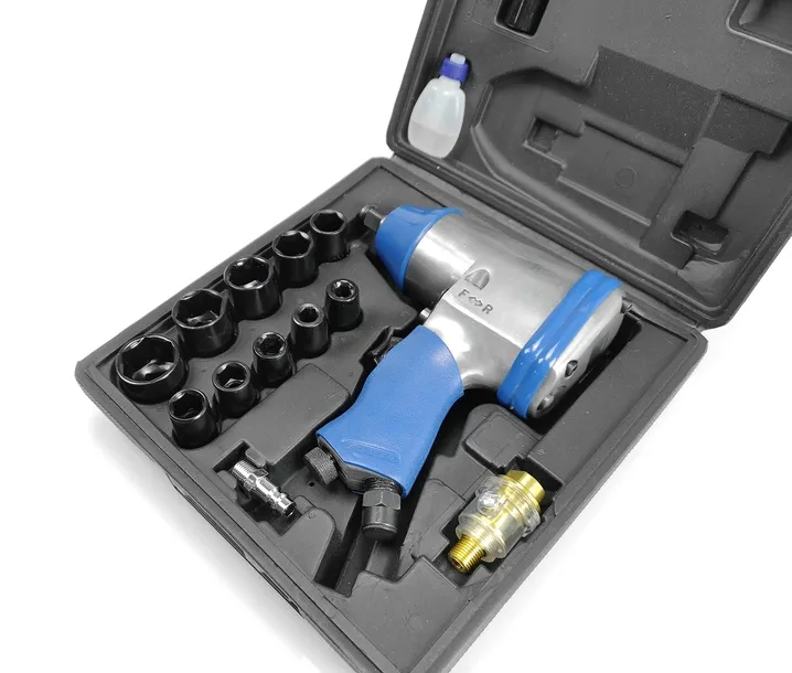 mar-pol-m80550-waga-z-opakowaniem-5-5-kg