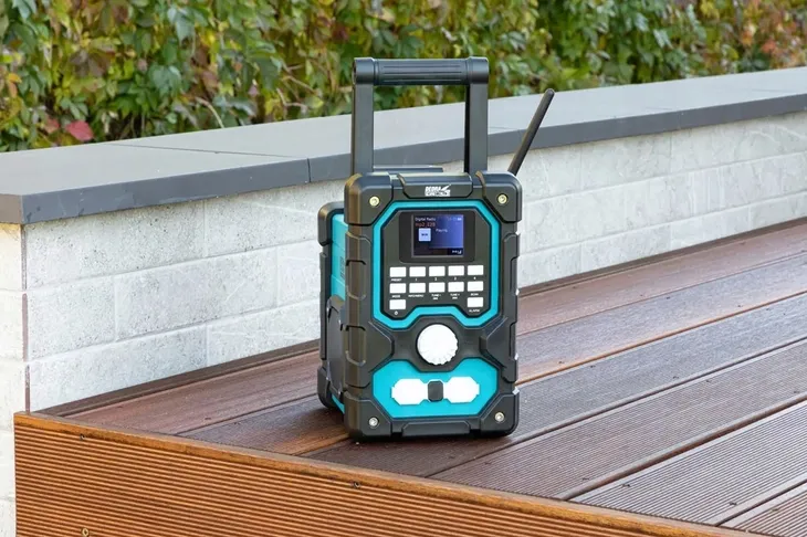 radio-budowlane-dedra-ded7006bt-komunikacja-bluetooth