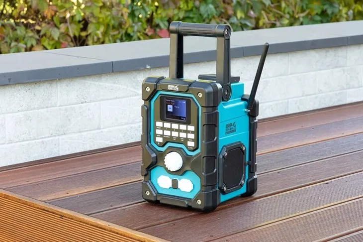 radio-budowlane-dedra-ded7006bt-informacje-dodatkowe-kompatybilny-z-akumulatorami-danej-marki