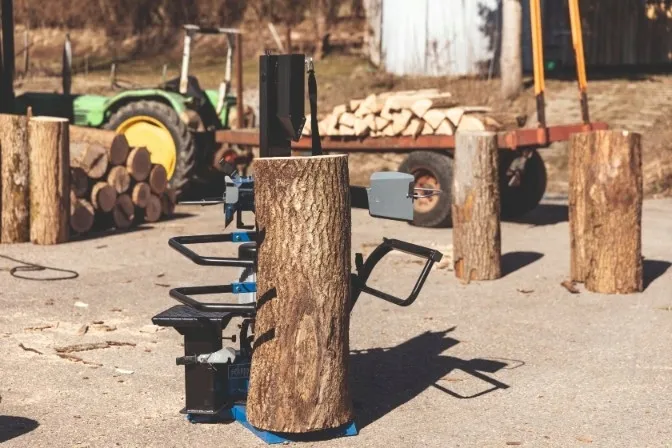 scheppach-luparka-do-drewna-compact-10t-400v-orientacja-pionowa