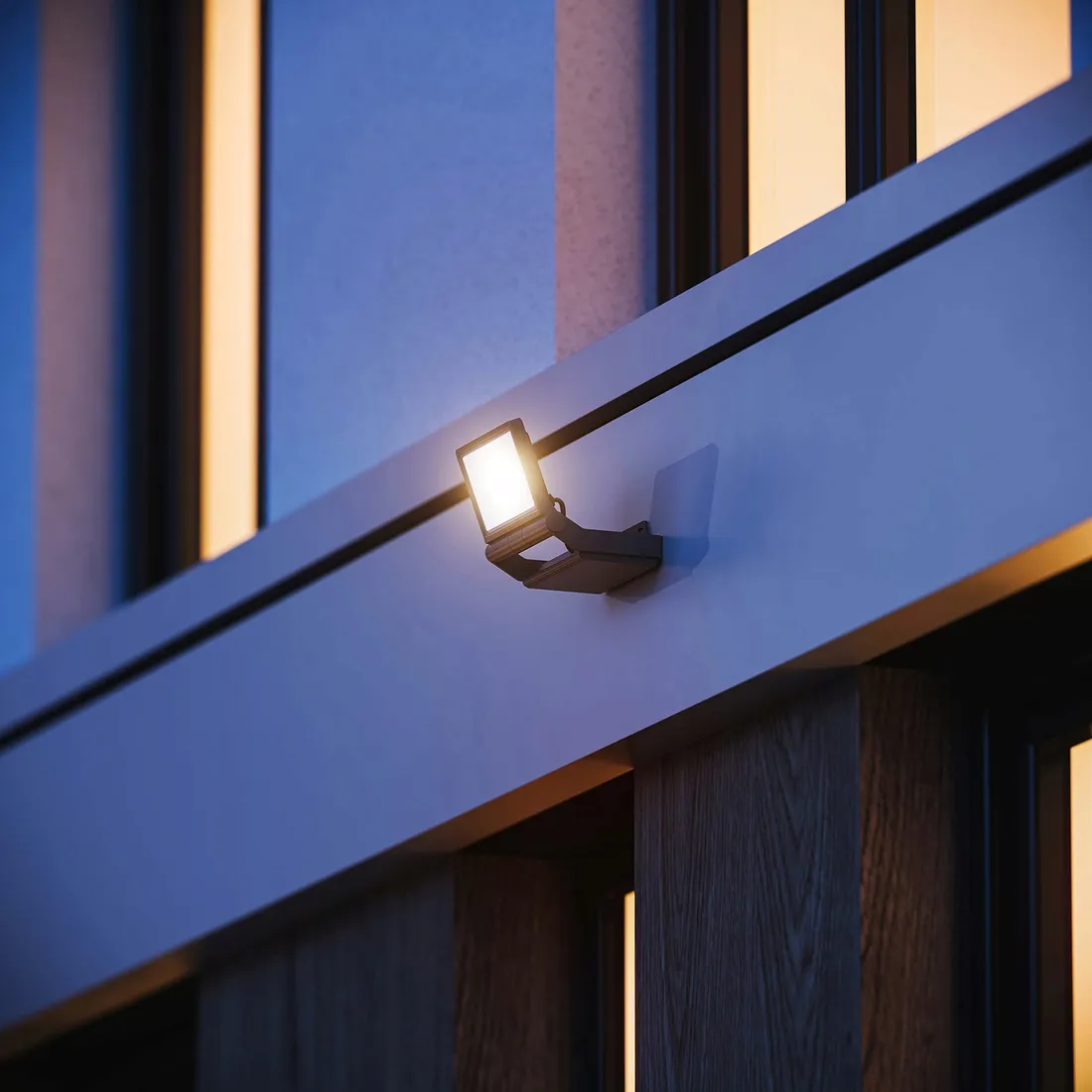 steinel-reflektor-led-xled-pro-one-antracytowy-stopien-ochrony-ip-ip44