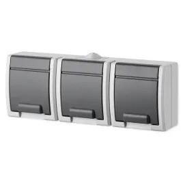 aquant-gniazdo-natynkowe-potrojne-ip55-1243-10