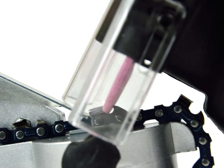 ostrzalka-do-lancucha-geko-220-w-liczba-obrotow-7500-obr-min