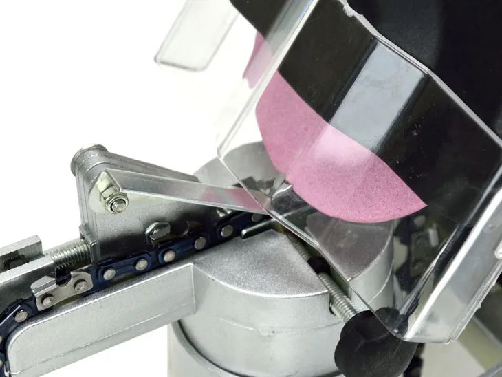 ostrzalka-do-lancucha-geko-220-w-informacje-dodatkowe-przezroczysta-oslona-ochronna