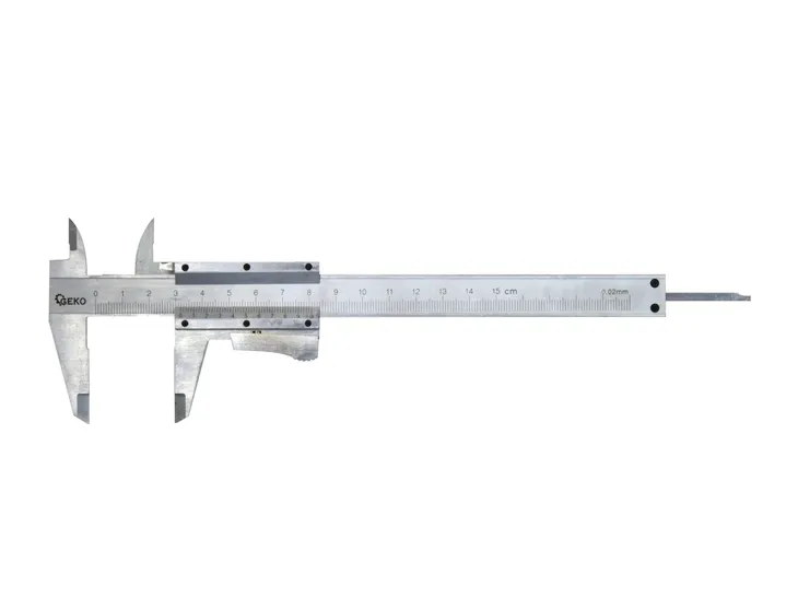 suwmiarka-analogowa-geko-150-mm-waga-z-opakowaniem-0-3-kg