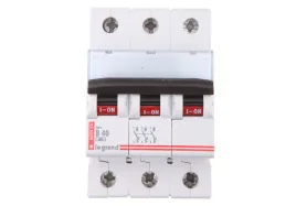 wylacznik-nadpradowy-s193-b40a-tx3-s303-legrand-403406