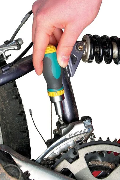 adapter-katowy-do-wkretarki-wolfcraft-1001000-8-elementow-marka-wolfcraft-waga-z-opakowaniem-0-15-kg