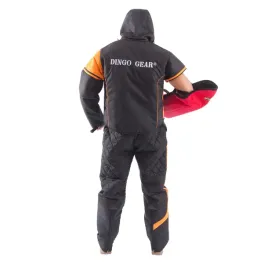 ubranie-treningowe-dla-pozoranta-z-kapturem-czarno-pomaranczowe-xxl