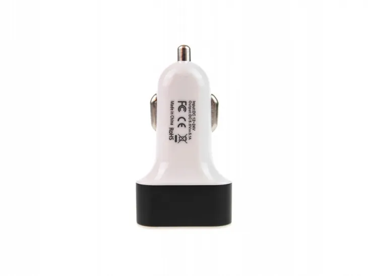 ladowarka-samochodowa-3xusb-2100ma-2000ma-1000ma-producent-amio