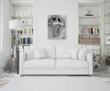 her-finest-moment-obraz-na-plotnie-30x40-cm-stan-nowy