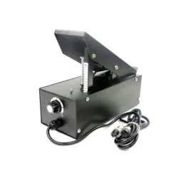 zdalne-sterowanie-nozne-thf335-2pin-3pin-magnum