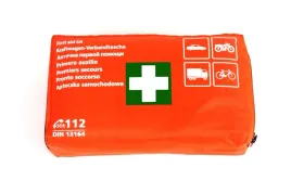 apteczka-samochodowa-pk-mot-din-13164-wodoodporna-z-zawartoscia