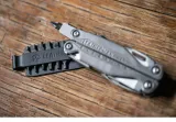 zestaw-bitow-survival-leatherman-bit-kit-931014-stan-nowy