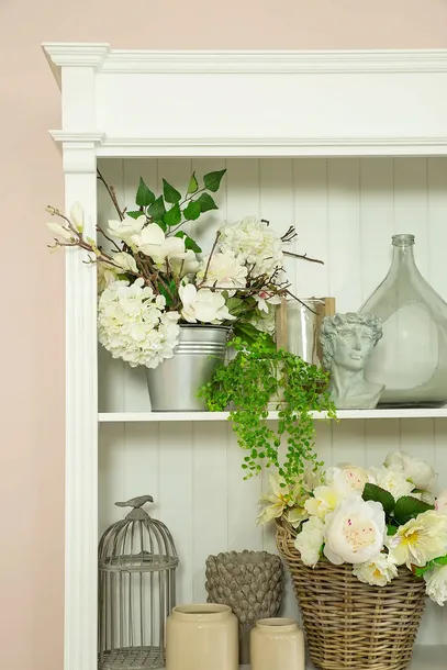 bialy-regal-reg-03-marka-rood-drew