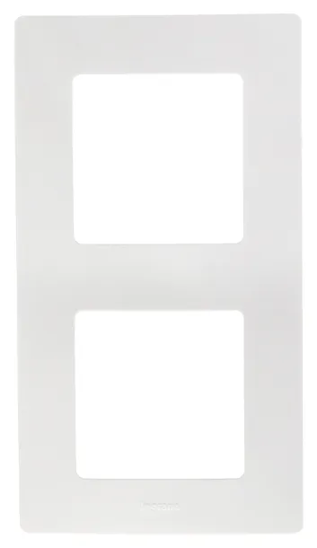 legrand-niloe-ramka-podwojna-biala-665002-stan-nowy-kolor-bialy