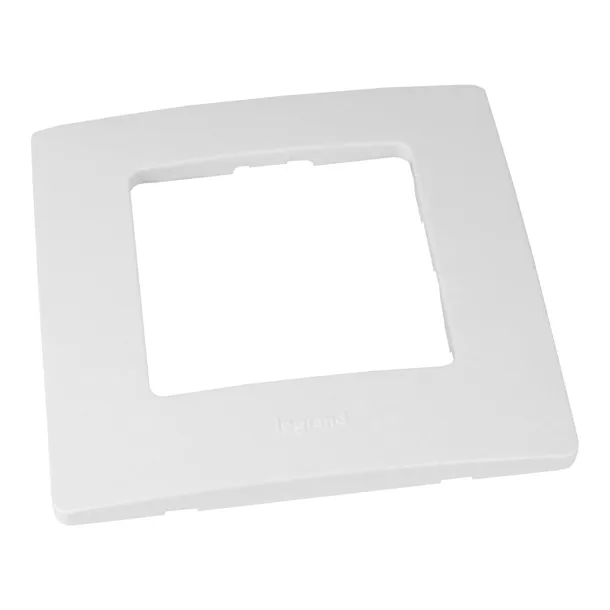 legrand-niloe-ramka-pojedyncza-biala-665001-stan-nowy-kolor-bialy