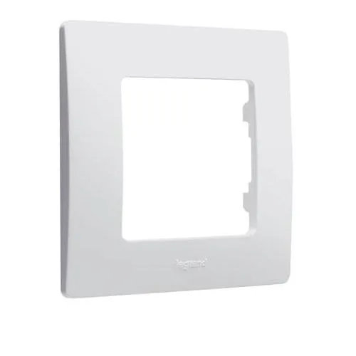legrand-niloe-ramka-pojedyncza-biala-665001-stan-nowy-marka-legrand