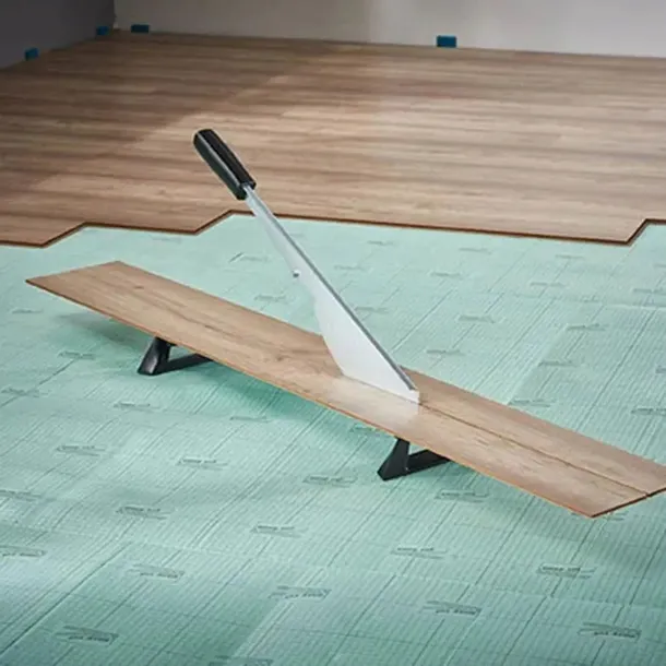 gilotyna-do-paneli-wolfcraft-lc-600-6937000-waga-z-opakowaniem-2-4-kg