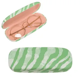 etui-ochronne-na-okulary-eleganckie-pokrowiec-futeral-twarde