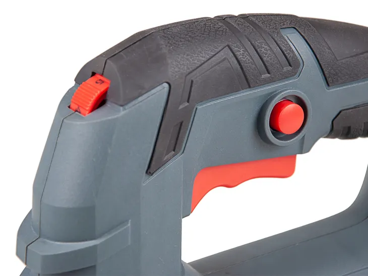 graphite-58g067-wyrzynarka-650w-glebokosc-ciecia-w-drewnie-65-mm