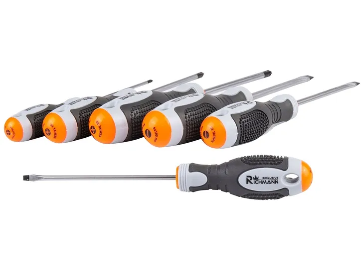 richmann-c1190-wyposazenie-tak