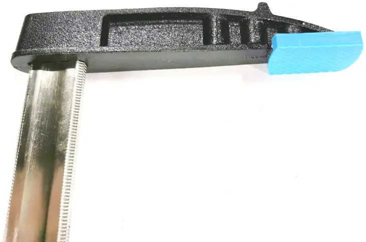 scisk-stolarski-richmann-800-x-120-mm-zawiera-baterie-nie