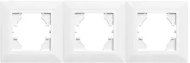 ramka-potrojna-biala-do-gniazdka-wylacznika-kontaktu-classic