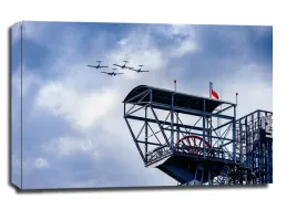 slask-defilada-obraz-na-plotnie-80x60-cm