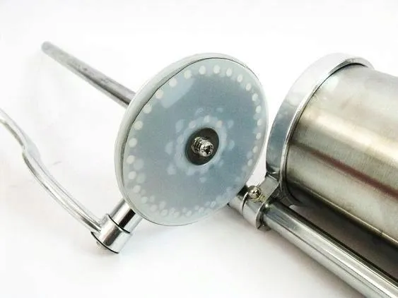 nadziewarka-hoffner-606-wydajnosc-maksymalna-30-kg-h