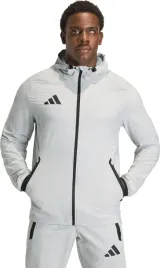 kurtka-meska-adidas-tiro-26-travel-windbreaker-jasnoszara-kd3336-rozm-m