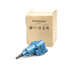wlacznik-stopu-czujnik-hamulca-stop-do-audi-a3-vw-golf-4-iv