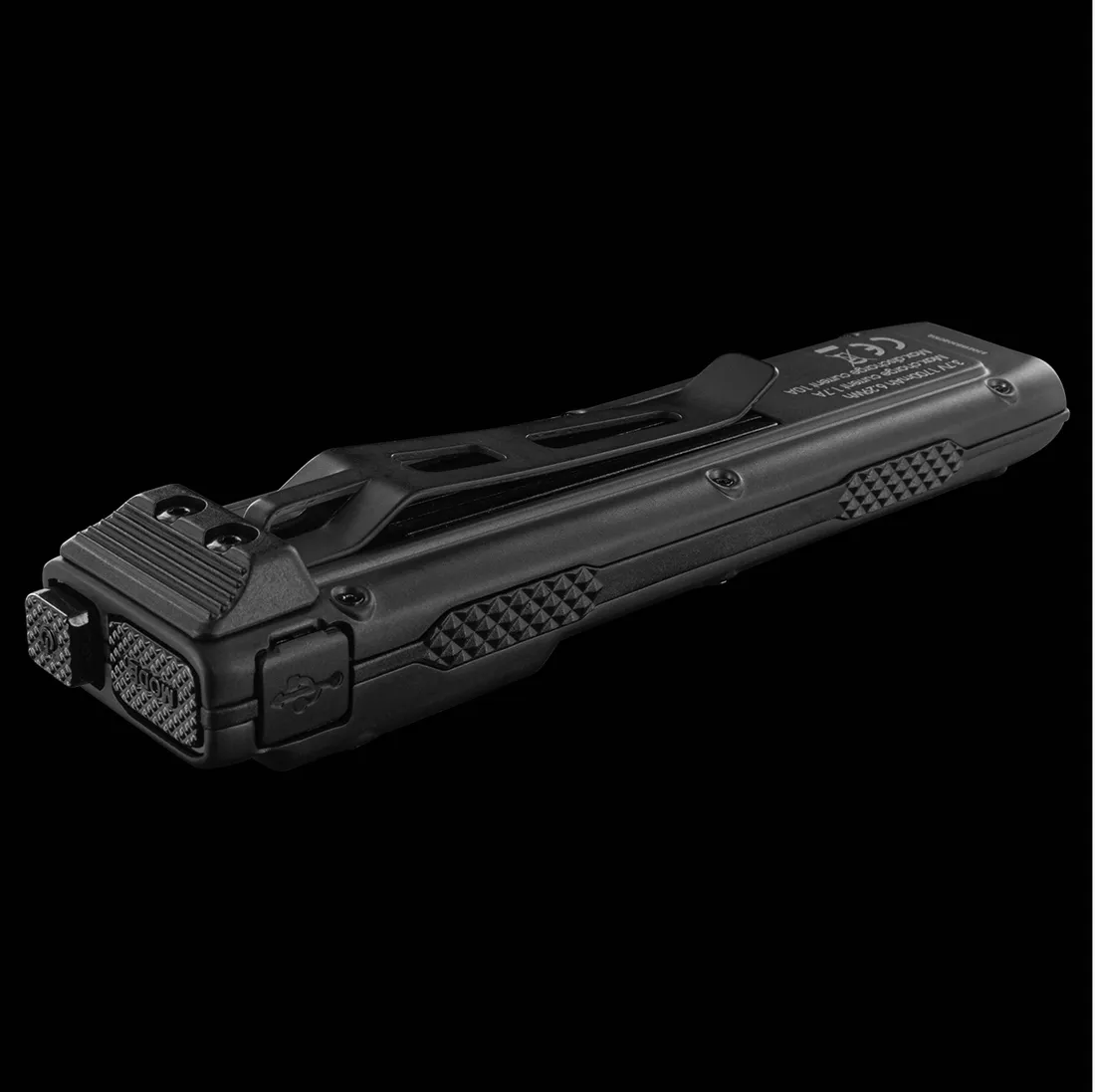 latarka-klasyczna-nitecore-3000-lm-led