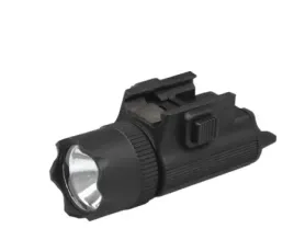 latarka-lampka-na-pistolet-wiatrowke-replike-asg-oswietlenie-taktyczne